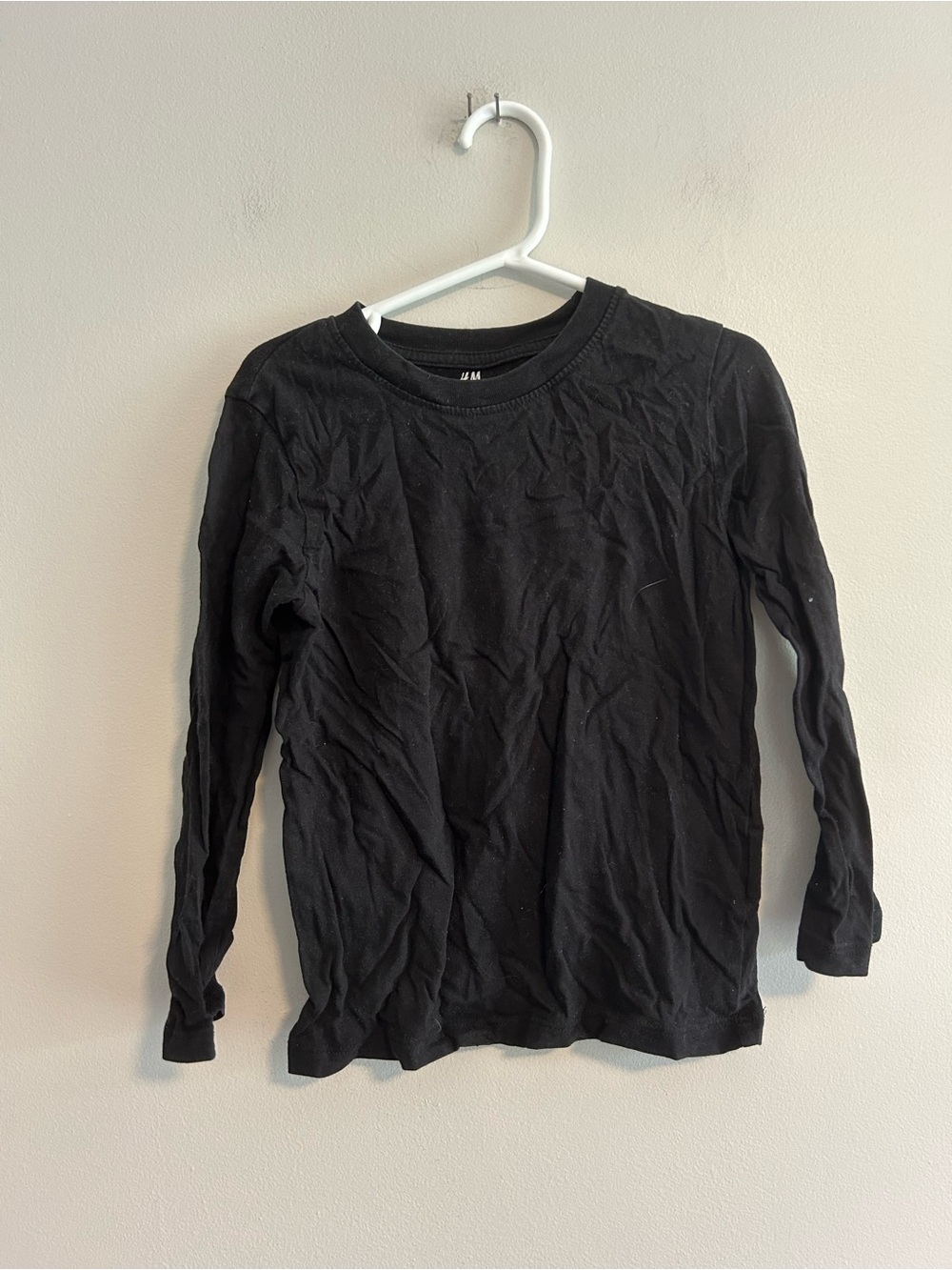 H&M youth 5/6 Black Long Sleeve T-shirt top